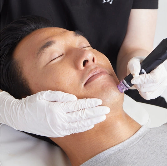 The Deluxe Hydrafacial Experience